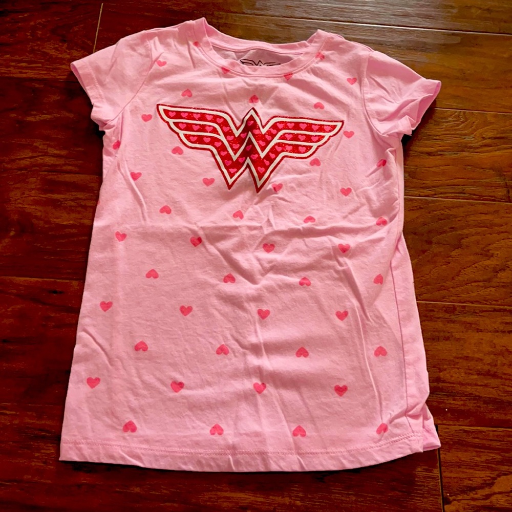 Wonder Woman - Girls Pink T-Shirt